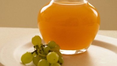 9 ترفند موثر جلوگیری از کپک زدن در آبغوره خانگی