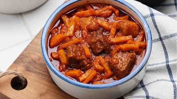 طرز تهیه خورش آلو هویج به روش تبریزی طرز تهیه خورش آلو هویج به روش تبریزی