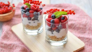 (ویدیو) طرز تهیه دسر پارفه توت فرنگی