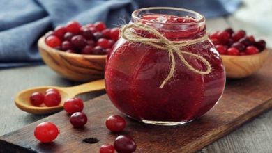 کالری مربای آلبالو چقدر است؟