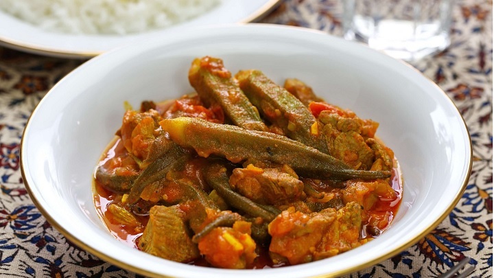 نکات و فوت‌وفن های طرز تهیه تاس کباب با بامیه