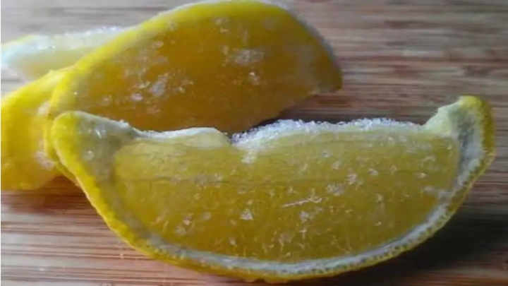 سرشار از ویتامین‌ها و مواد مغذی؛ خواص لیمو ترش یخ‌زده