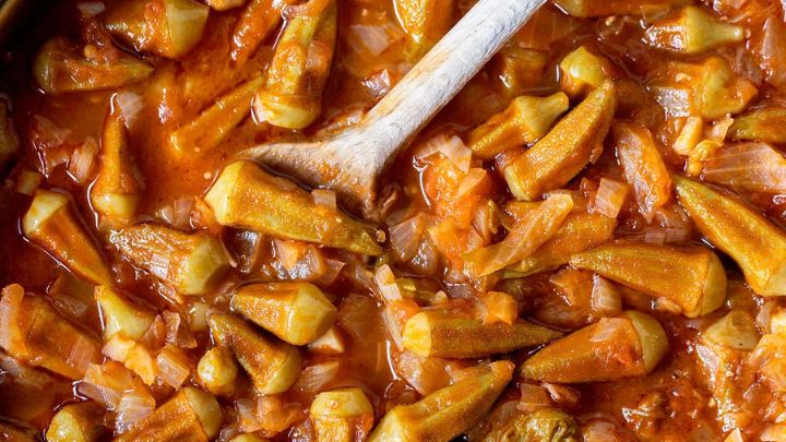 خورشت بامیه ترکیه ای بدون گوشت خورشت بامیه ترکیه ای بدون گوشت