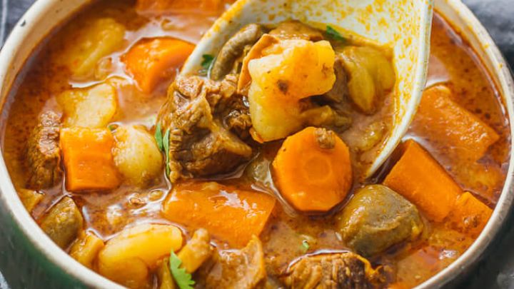 نکات و فوتوفن های طرز تهیه خورش سیب زمینی و گوجه فرنگی با غوره نکات و فوتوفن های طرز تهیه خورش سیب زمینی و گوجه فرنگی با غوره