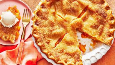 طرز تهیه پای هلو؛ دسر خوشمزه و ساده