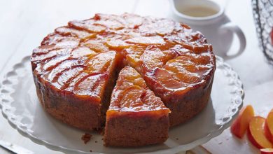 طرز تهیه کیک شلیل برای یک عصرانه تابستانی