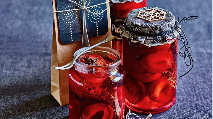 نکات مهم برای جلوگیری از کپک زدن ترشی آلو