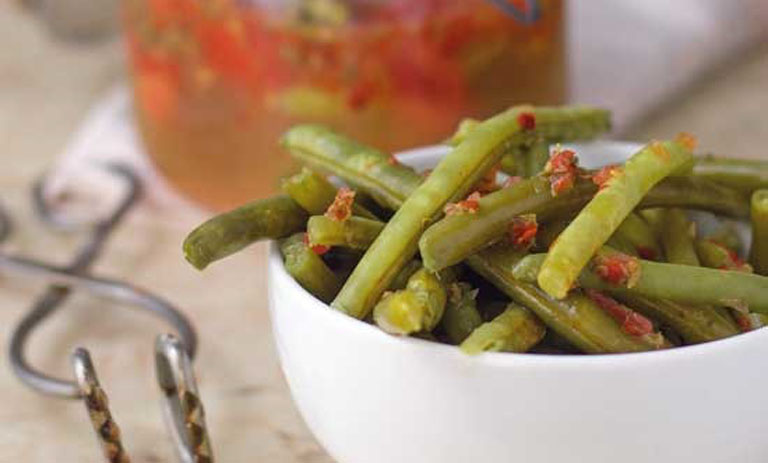 طرز تهیه کنسرو لوبیا سبز؛ روش ساده برای نگهداری طولانیمدت