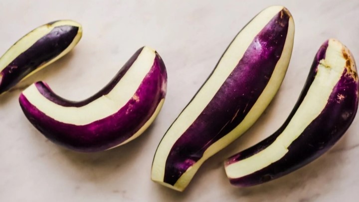 خواص پوست بادمجان در مراقبت از سلامت مغز و بهبود حافظه خواص پوست بادمجان در مراقبت از سلامت مغز و بهبود حافظه