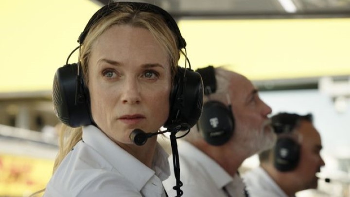 نقد و بررسی فیلم اف 1 (F1)