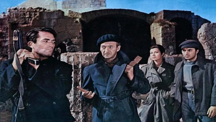 توپهای ناوارون (The Guns of Navarone)؛ بهترین فیلمهای سینمایی جنگی تکاوری توپهای ناوارون (The Guns of Navarone)؛ بهترین فیلمهای سینمایی جنگی تکاوری
