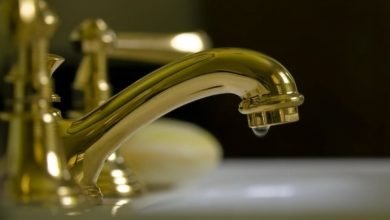 بایدها و نبایدهای تمیز کردن شیرآلات طلایی + رازهای درخشان شدن