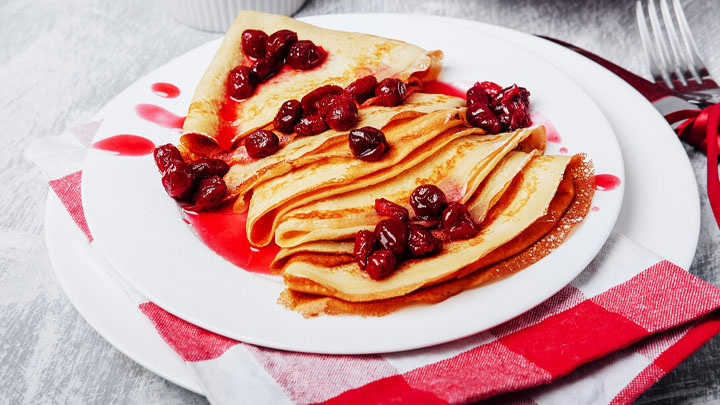 نکات و فوت‌وفن‌ های طرز تهیه پنکیک زغال اخته