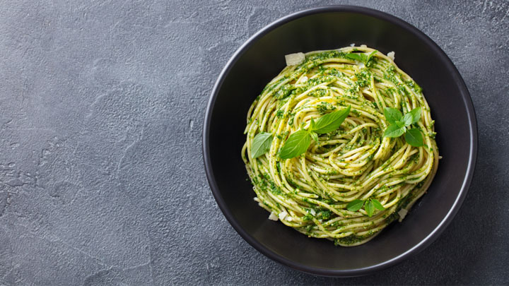 نکات و فوتوفن های طرز تهیه پاستا پستو ایتالیایی نکات و فوتوفن های طرز تهیه پاستا پستو ایتالیایی