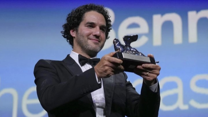 شیر نقره‌ای بهترین کارگردانی برای بنی سفدی؛ فهرست کامل برندگان جشنواره فیلم ونیز ۲۰۲۵