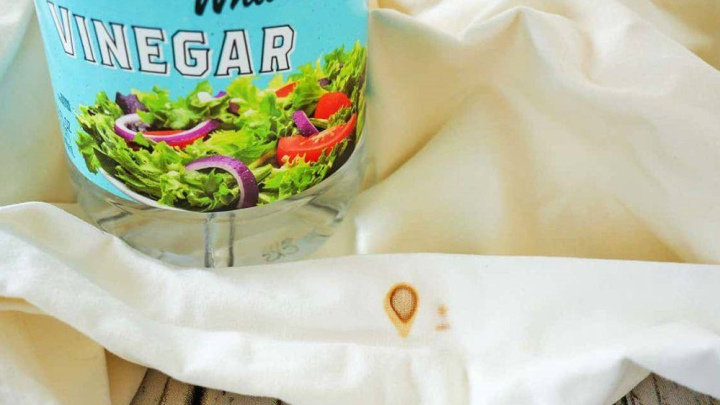 راه مناسب برای از بین بردن زنگ زدگی پرده راه مناسب برای از بین بردن زنگ زدگی پرده