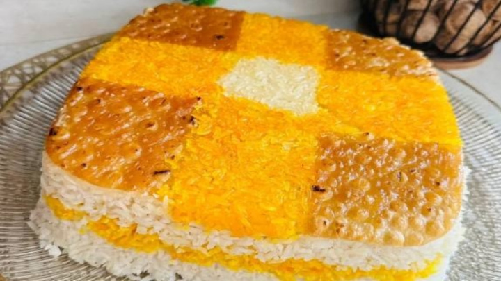 ترفندهایی برای جلوگیری از چسبیدن ته دیگ به قابلمه