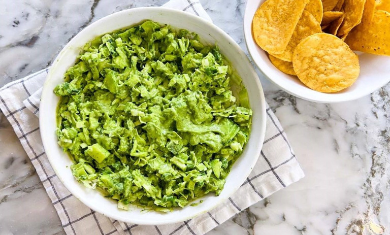 طرز تهیه سالاد سبز سالم و رژیمی؛ ویژه ورزشکاران