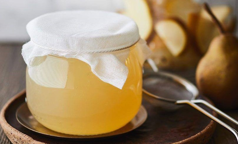 طرز تهیه سرکه گلابی خانگی؛ طعمی خاص برای سسها و غذاها