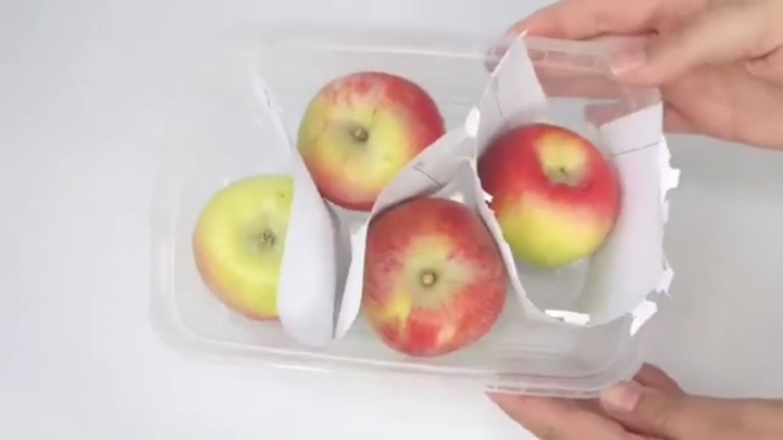 ترفندهای خانگی برای حفظ تازگی سیب ترفندهای خانگی برای حفظ تازگی سیب