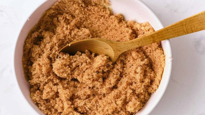 آشنایی با شکر قهوه‌ای و اطلاعات آن