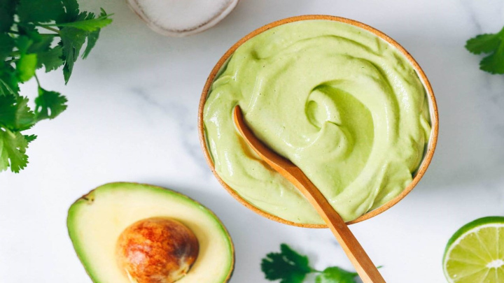 طرز تهیه سس آووکادو خانگی طرز تهیه سس آووکادو خانگی