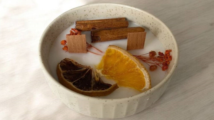 شمع دارچینی معطر