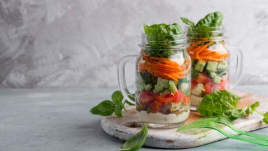 طرز تهیه سالاد فصل سرما با سبزیجات تابستانی با ماندگاری بالا