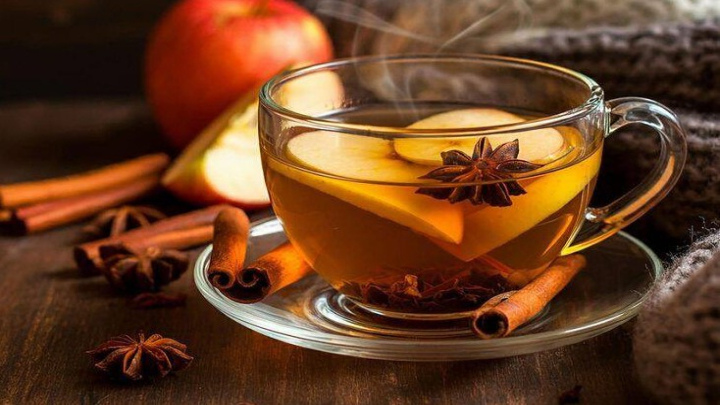 طرز تهیه دمنوش عناب و سیب