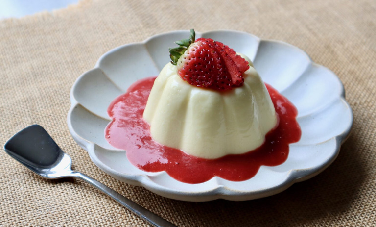 طرز تهیه دسر باواریا؛ دسر فرانسوی لطیف و مشهور