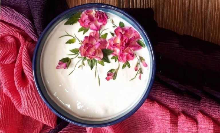 تزیین ماست ساده؛ 32 ایده خلاقانه برای سفرهای شیک و اشتهابرانگیز