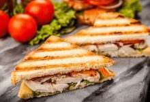 طرز تهیه اسنک مرغ در ساندویچ ساز و ماهیتابه؛ ساده و خوشمزه