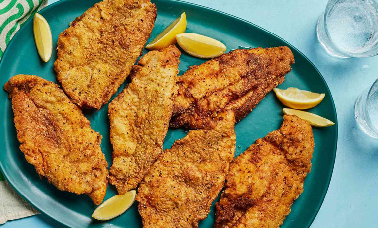 سرخ کردن ماهی به روش جنوبی+ ادویه و سس مخصوص