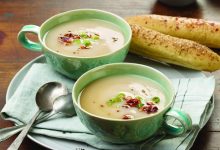 آموزش سوپ پاییزی با سیب زمینی و بوته سیر؛ سریع و مقوی