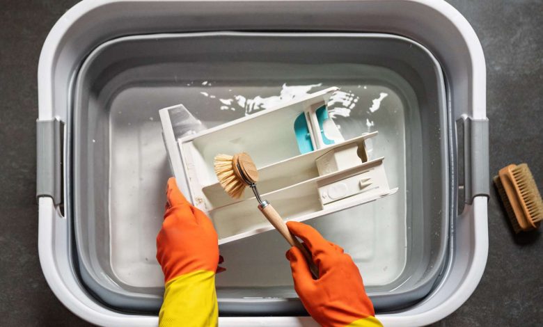 بهترین روش‌های خانگی برای از بین بردن کپک و رسوب کشوی لباسشویی؛ Home remedies to remove mold and mildew from laundry drawers