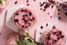 نوشیدنی گرم صورتی با شیر؛ خوشمزه و مناسب روزهای سرد