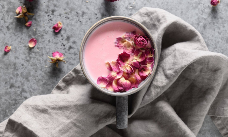 نکات و فوت‌وفن‌ های طرز تهیه نوشیدنی گرم صورتی