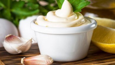 طرز تهیه سس مایونز خانگی رژیمی؛ با تخم مرغ و بدون تخم مرغ