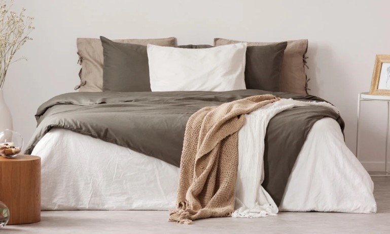 کدام روتختی برای زمستان بهتر است؟ راهنمای انتخاب گرم‌ترین جنس