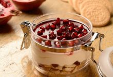 طرز تهیه چیزکیک لیوانی انار؛ دسر خوشمزه شب یلدا