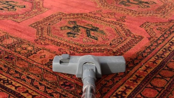 چگونه پرزدهی فرش نو را متوقف کنیم؟ چگونه پرزدهی فرش نو را متوقف کنیم؟