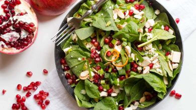 طرز تهیه سالاد اسفناج و انار مجلسی+ سس مخصوص