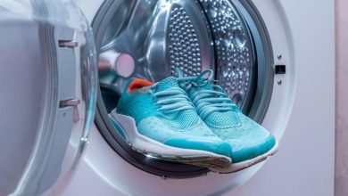روش شستشوی کفش در ماشین لباسشویی؛ ترفندهای جلوگیری از خرابی