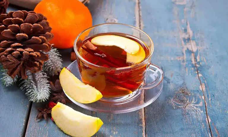 طرز تهیه دمنوش سیب و دارچین + بهترین زمان مصرف