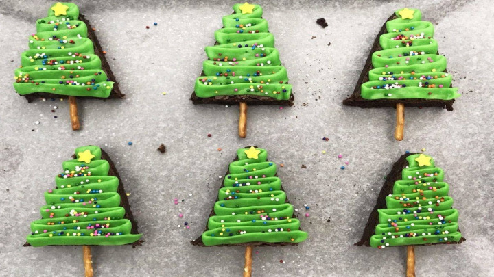 طرز تهیه براونی درخت کریسمس؛ دسر ایده‌آل برای شب کریسمس