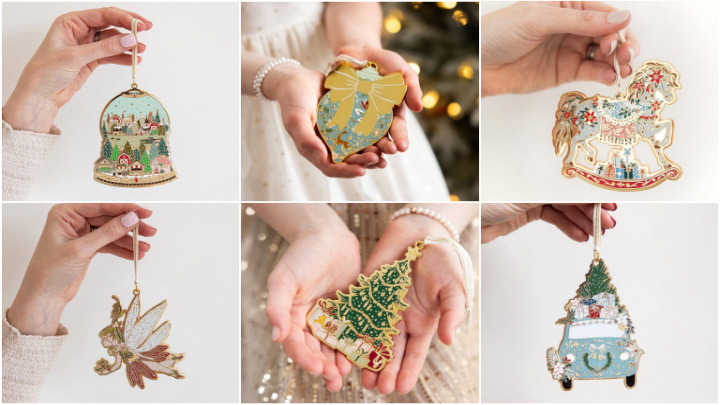 آویزهای کوچک و کارت ‌پستال‌ها