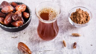 طرز تهیه دمنوش هسته خرما + بهترین زمان مصرف