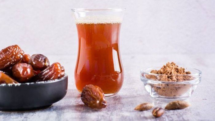 بهترین زمان مصرف دمنوش هسته خرما بهترین زمان مصرف دمنوش هسته خرما