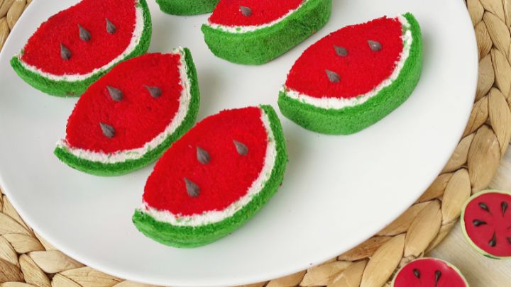 کیک شب یلدا کیک شب یلدا