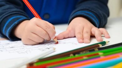 نقاشی روز پدر برای کودکان مناسل رنگ‌آمیزی و کاردستی